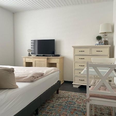 Einliegerwohnung In Taunusstein Bleidenstadt Eksteriør billede